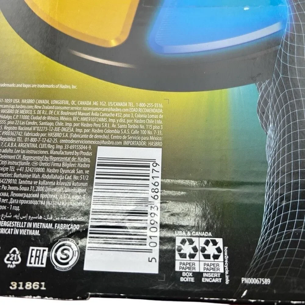 Simon Electronic Memory Game with Lights and Sounds New In Box